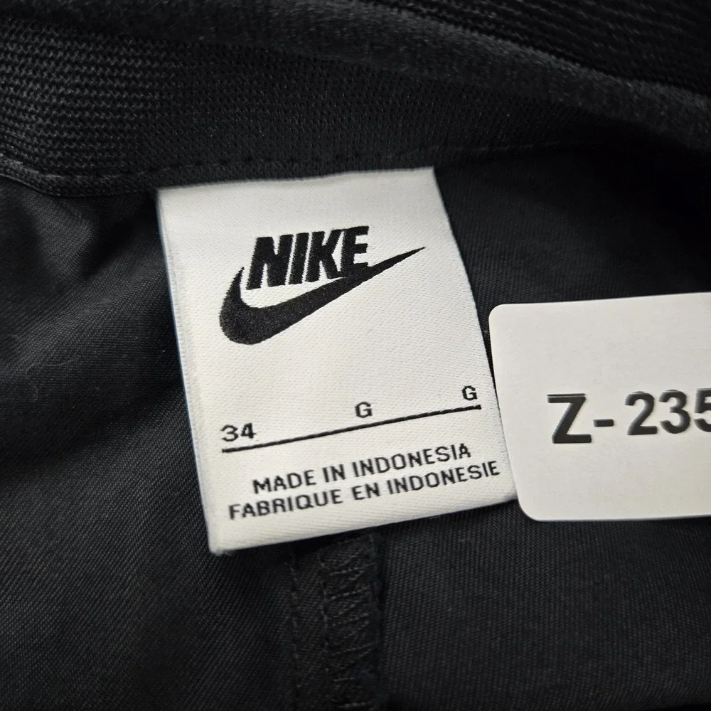 Nike Men Activewear Pants 34 Black Woven Unlined Essential Crop 25